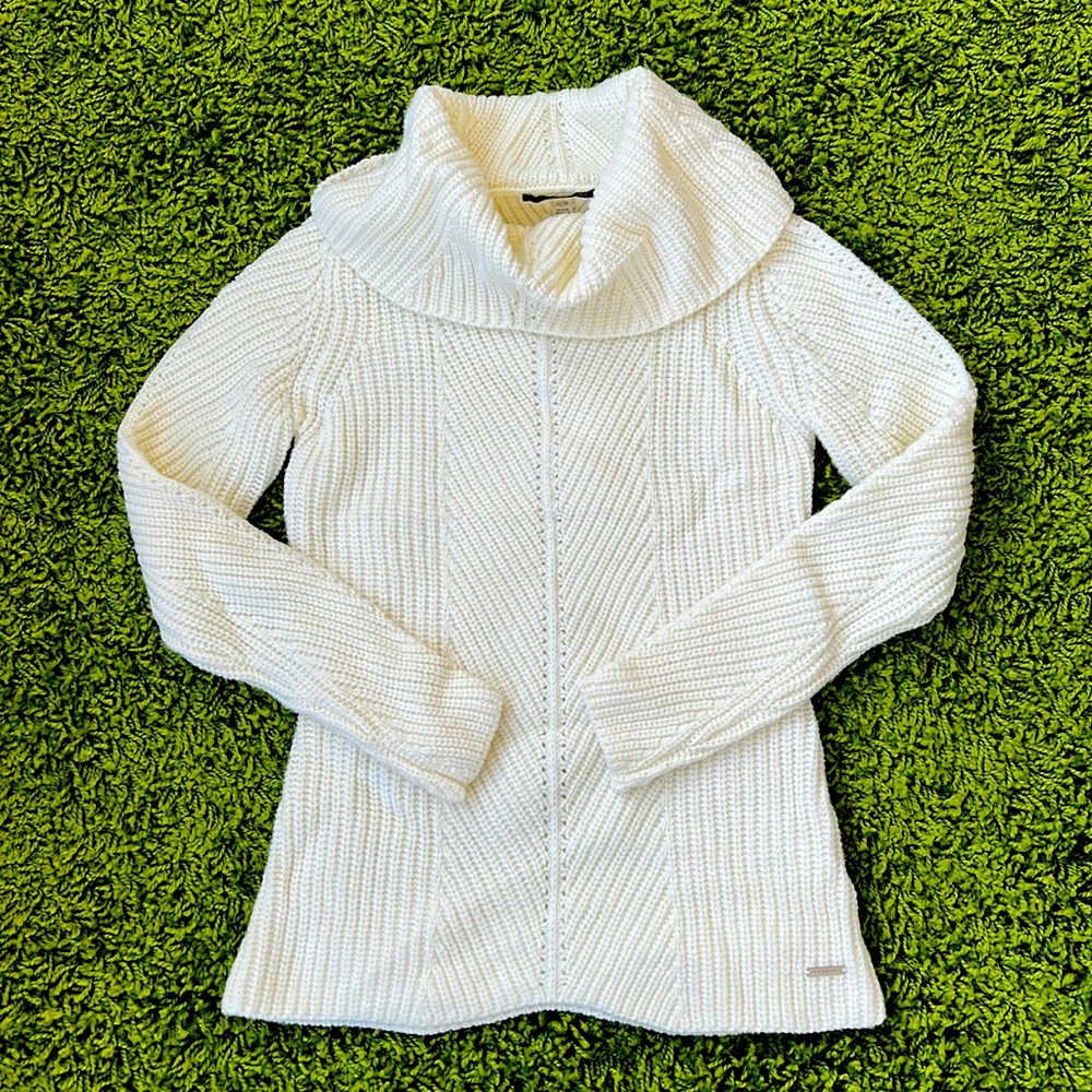Wool turtle neck